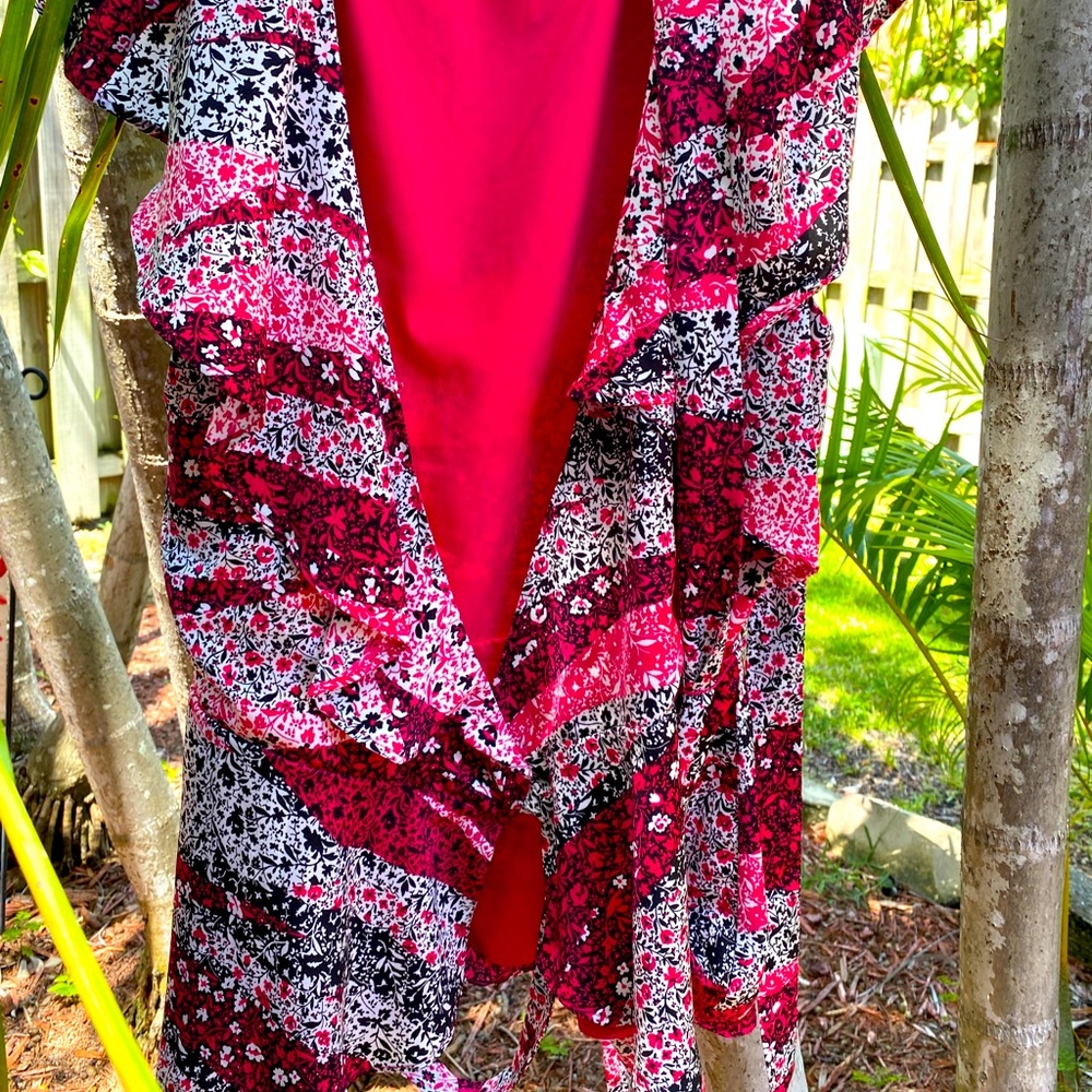 Hot pink lined blouse wrap w/tie belt